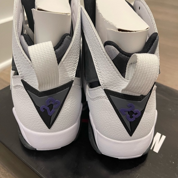 🔥Air Jordan 7 Retro🔥😮💨 - Picture 4 of 5